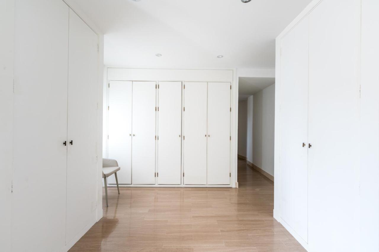 Historic Building Cathedral Apartment *